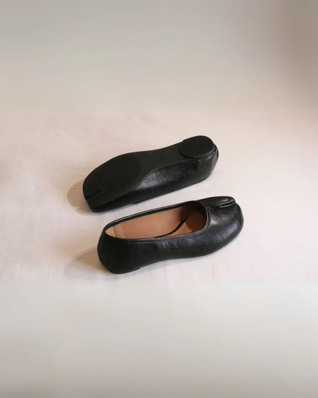 Tabi Flat - Split-Toe Leather Ballet
